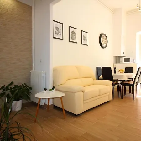 Old Apartment Porec